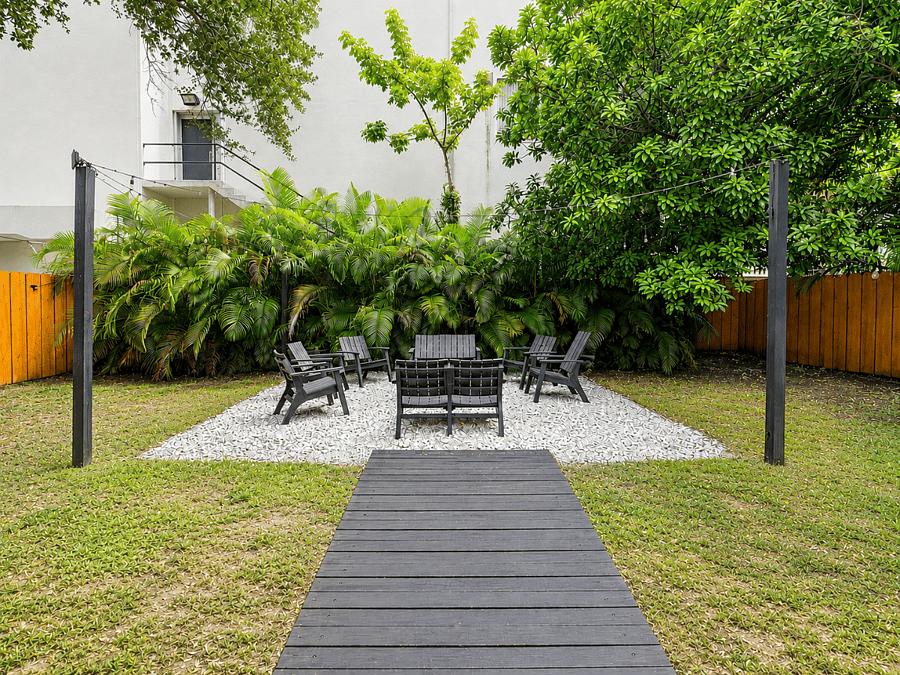 Furnished Finder property 678530_1 photo 23