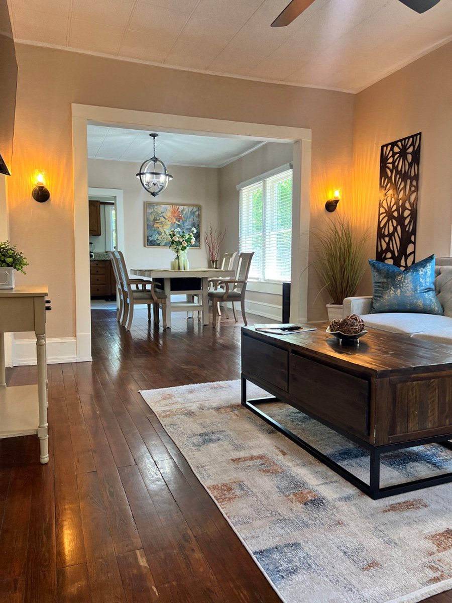 Furnished Finder property 678556_1 photo 3