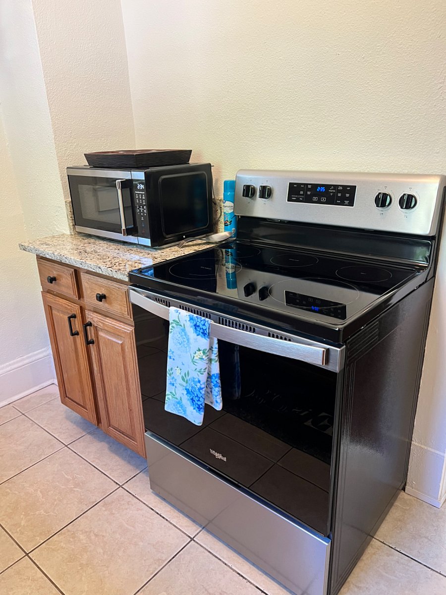 Furnished Finder property 678556_1 photo 22