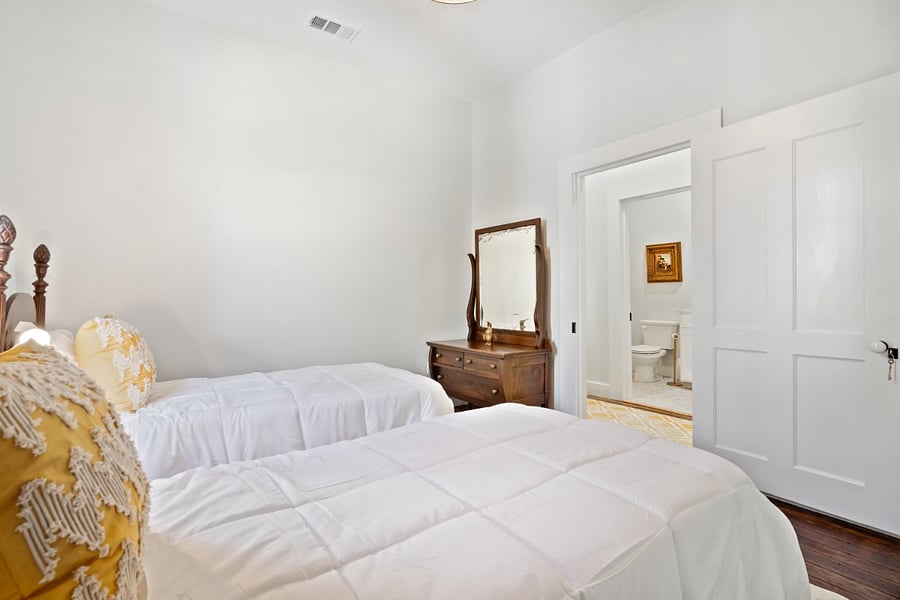 Furnished Finder property 678560_1 photo 16