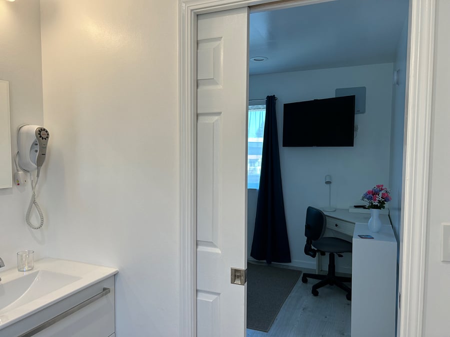 Furnished Finder property 678606_1 photo 7