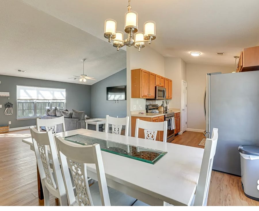 Furnished Finder property 678621_1 photo 4