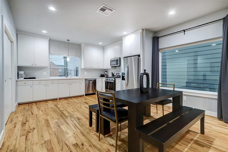 Furnished Finder property 678690_1 photo 4