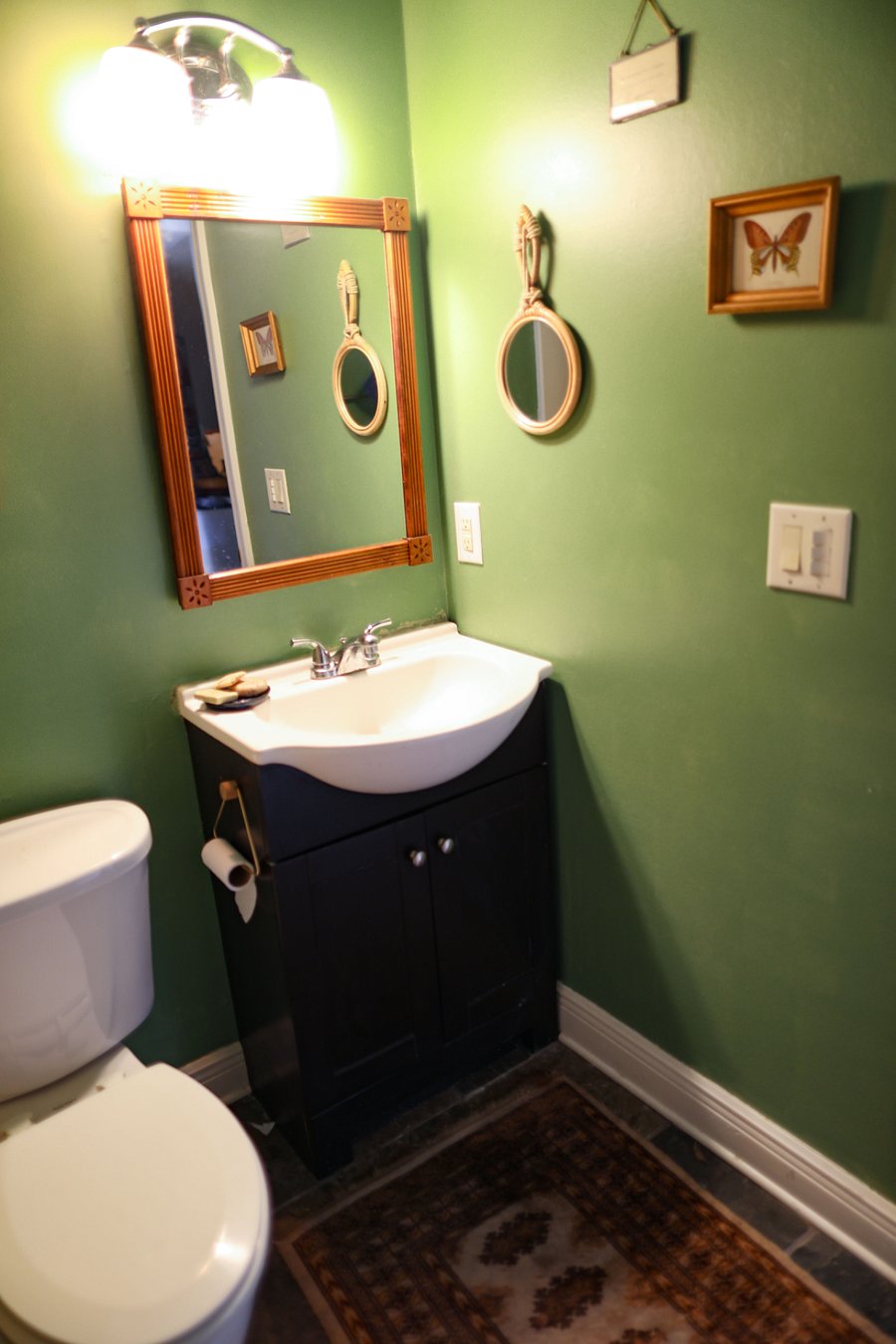 2nd bathroom