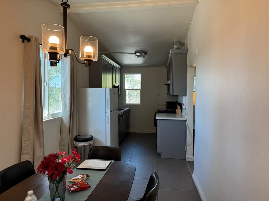 Furnished Finder property 678900_1 photo 6