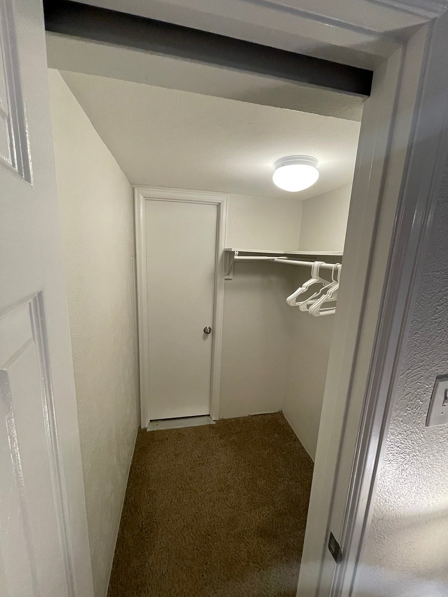 Furnished Finder property 678947_1 photo 9