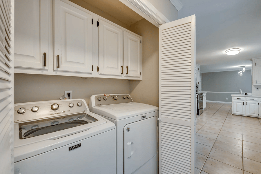 Furnished Finder property 678959_1 photo 38