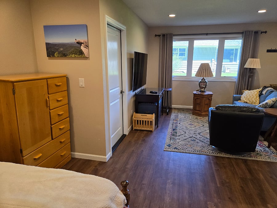 Furnished Finder property 678961_1 photo 6