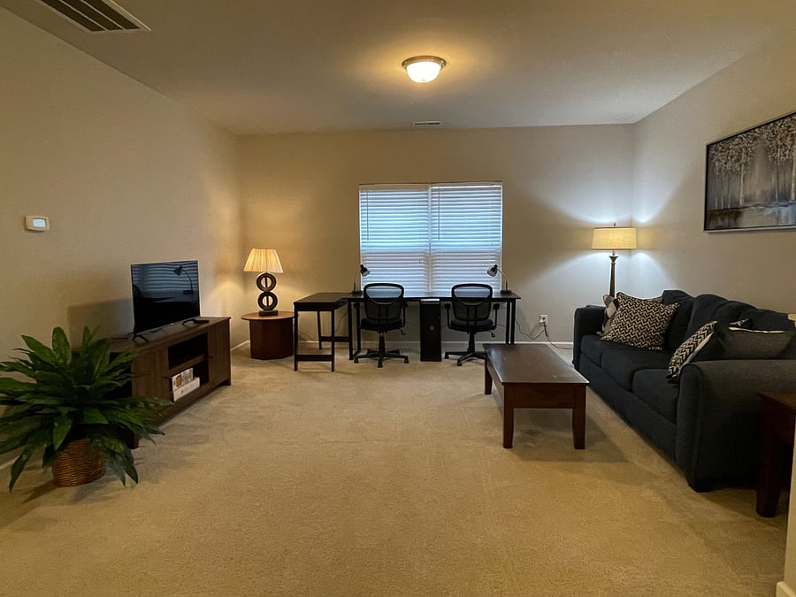 Furnished Finder property 679059_1 photo 27