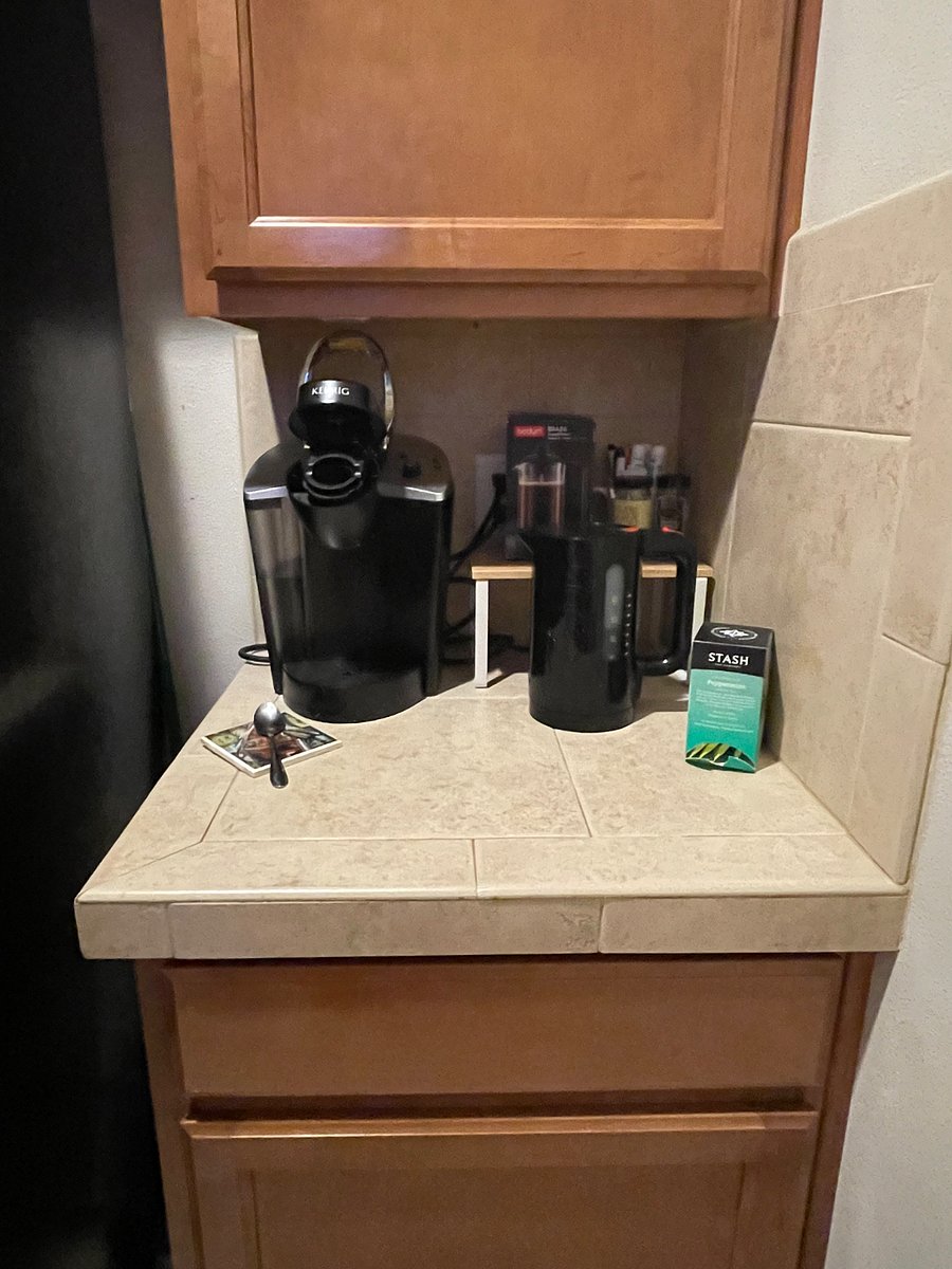 Coffee & Tea counter (Mr. Coffee drip coffee maker also available if requested) 