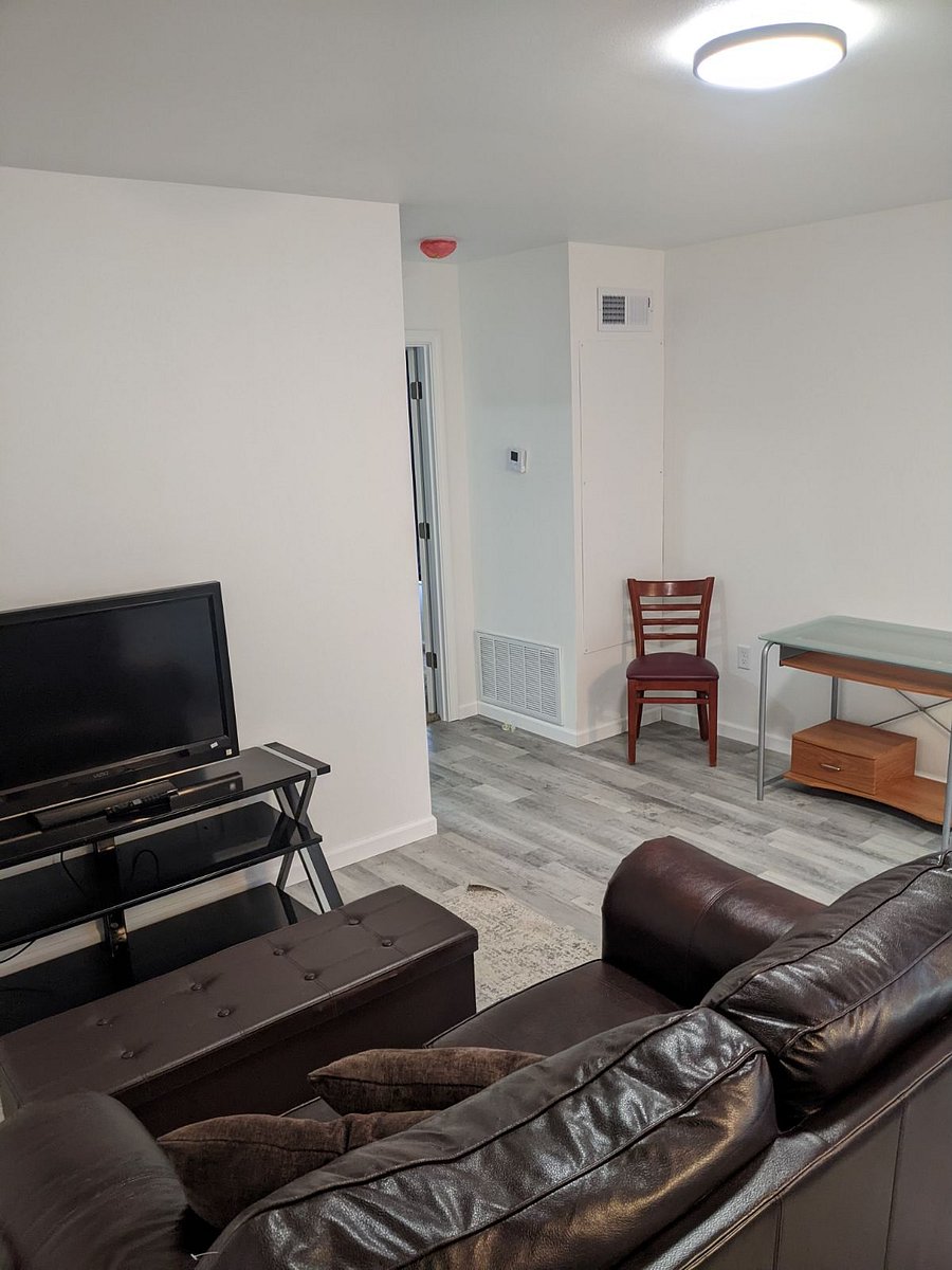 Furnished Finder property 679163_3 photo 3