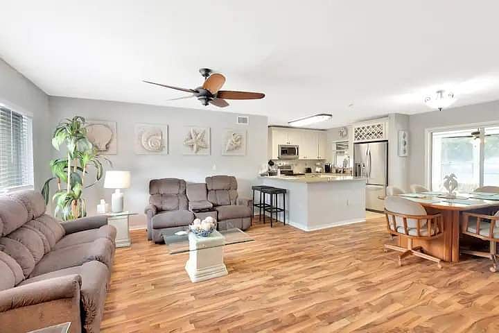 Furnished Finder property 679228_1 photo 3
