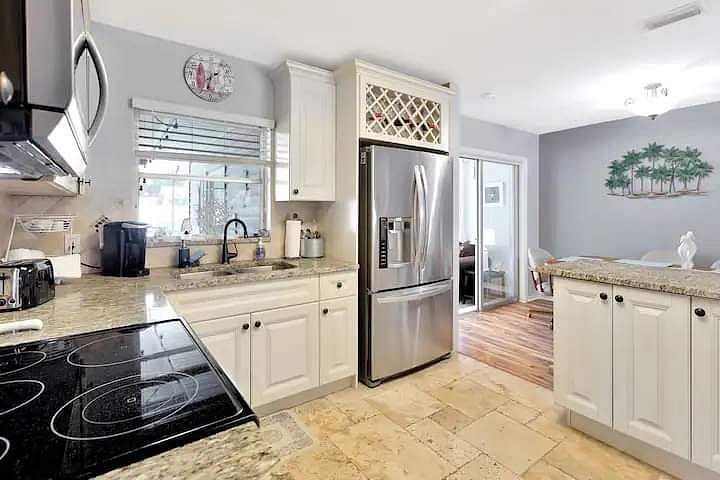 Furnished Finder property 679228_1 photo 5