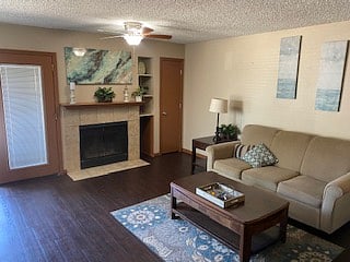 Furnished Finder property 679412_1 photo 3