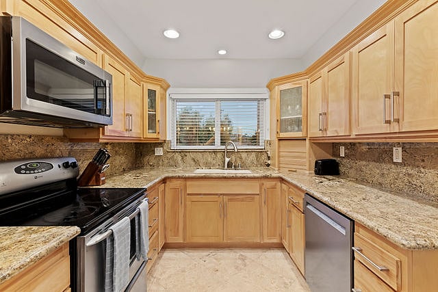 Furnished Finder property 679440_1 photo 15