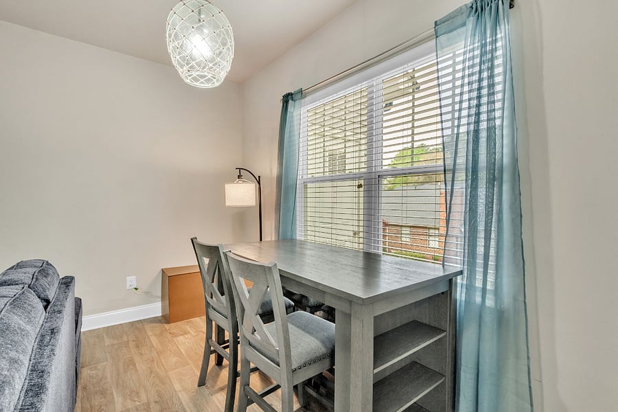 Furnished Finder property 679483_3 photo 11