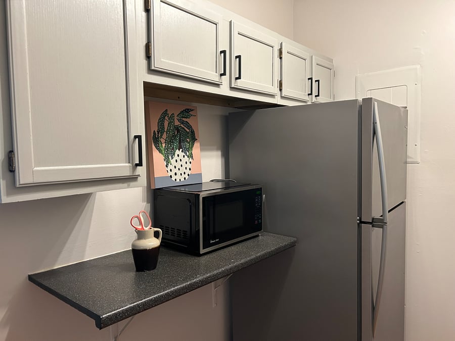 Breakfast bar