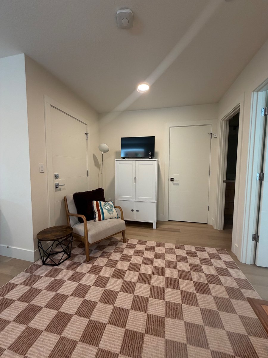 Furnished Finder property 679678_1 photo 5