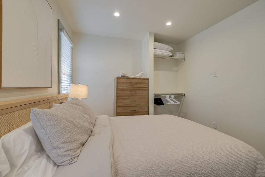 Furnished Finder property 679696_1 photo 24