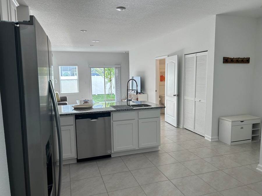 Furnished Finder property 679805_1 photo 5