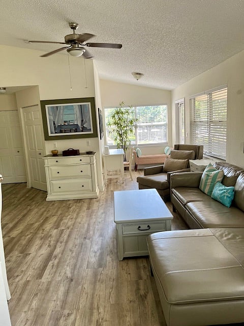 Furnished Finder property 679831_1 photo 7