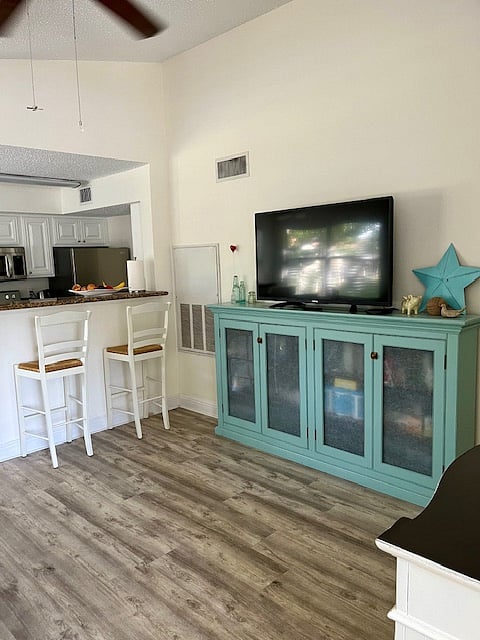 Furnished Finder property 679831_1 photo 10
