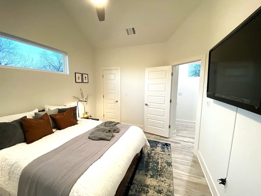 Furnished Finder property 680008_1 photo 17