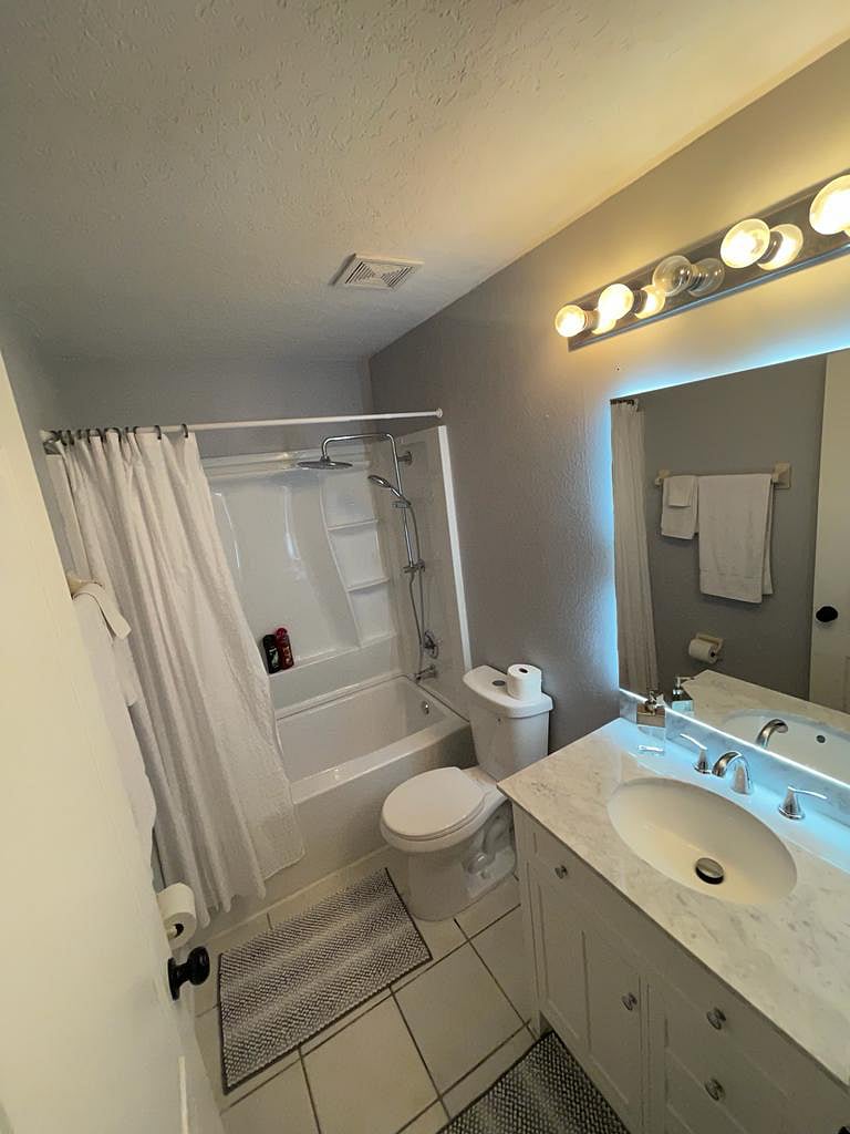 Bathroom #2 downstairs 