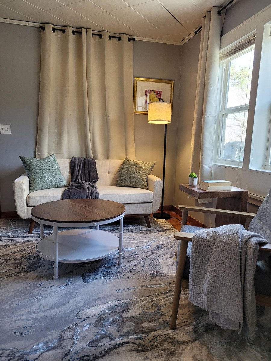 Furnished Finder property 680016_1 photo 1