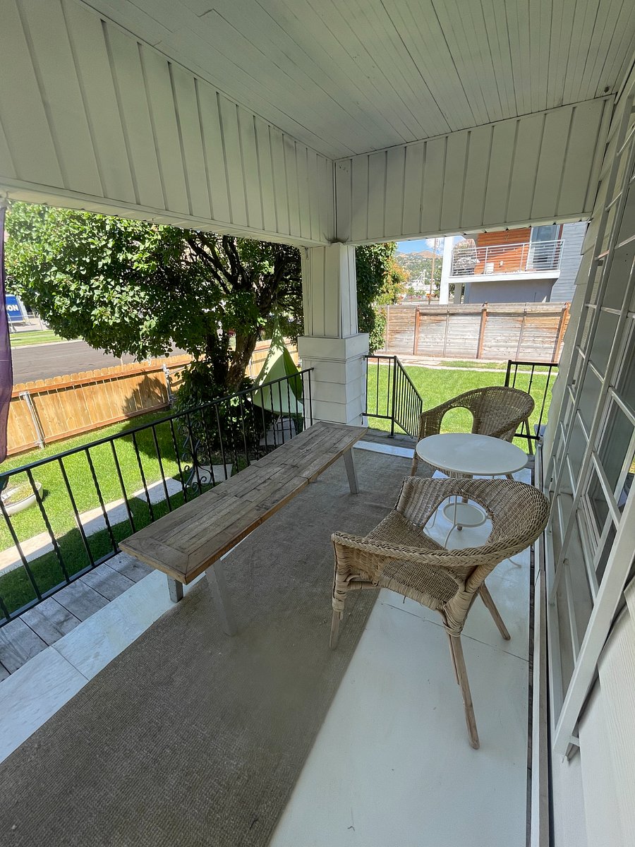 Porch sitting area