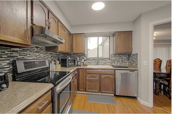 Furnished Finder property 680024_1 photo 32