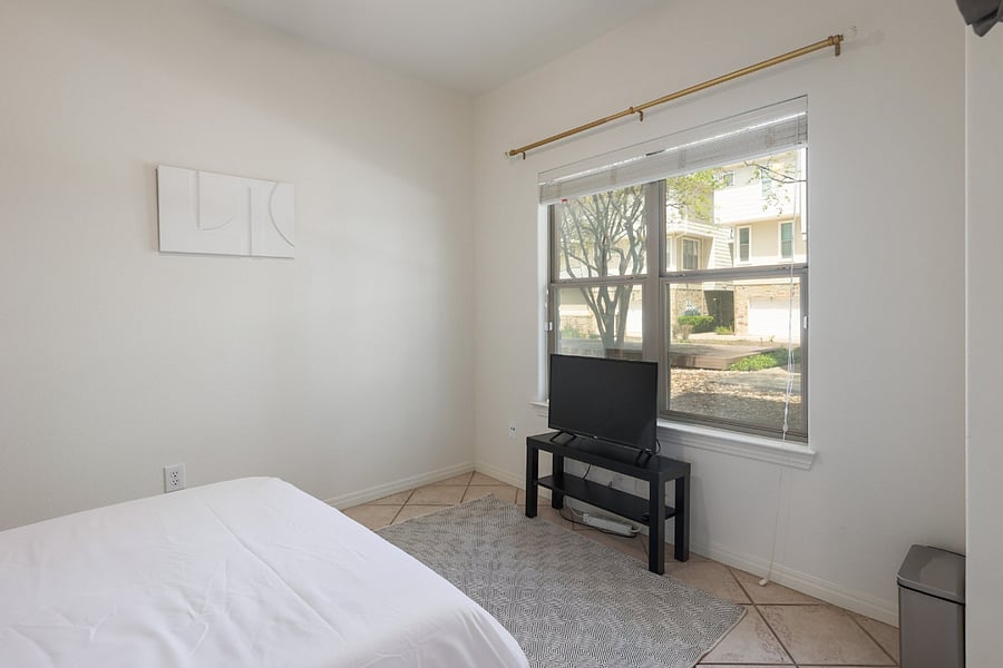 Furnished Finder property 680032_1 photo 23
