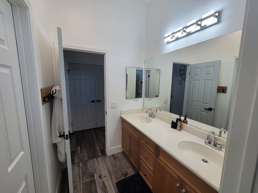Tenant bathroom