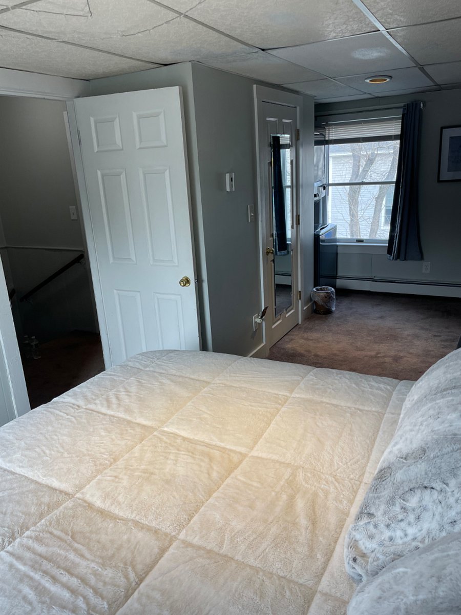 Furnished Finder property 680096_1 photo 17