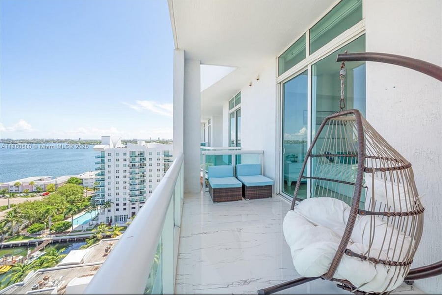 Furnished Finder property 680100_1 photo 11