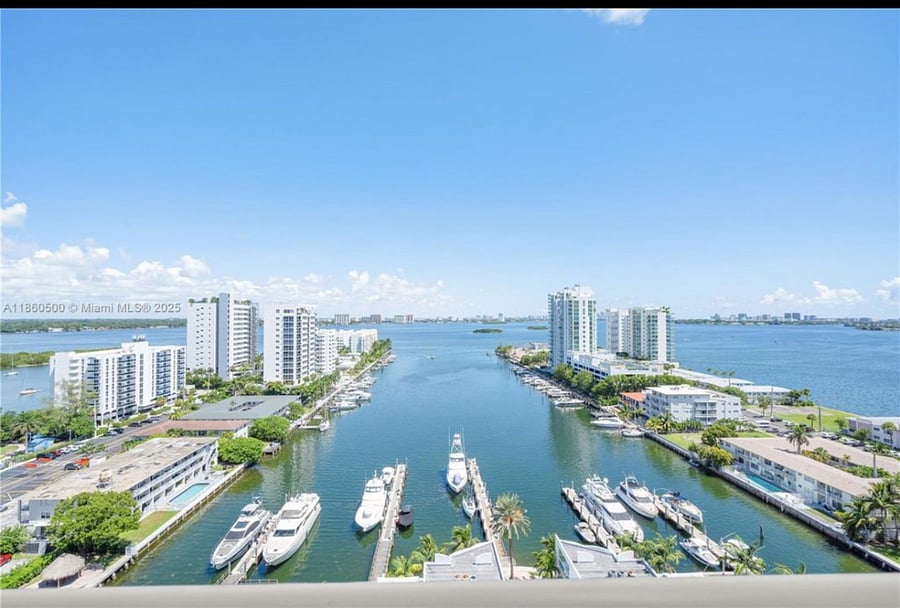 Furnished Finder property 680100_1 photo 13