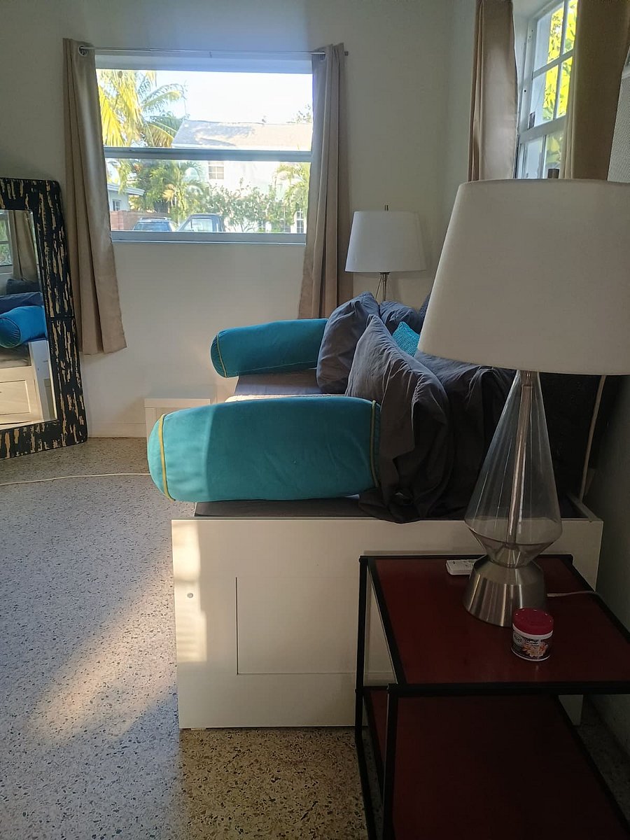 Furnished Finder property 680129_1 photo 9