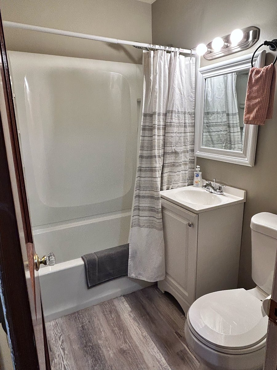 Bathroom with shower and tub