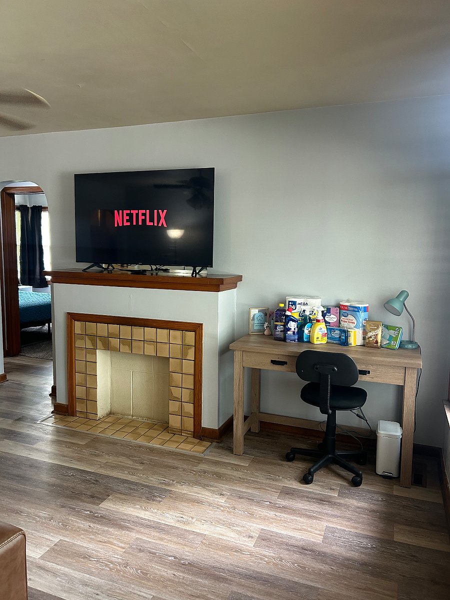 58" Roku Smart TV