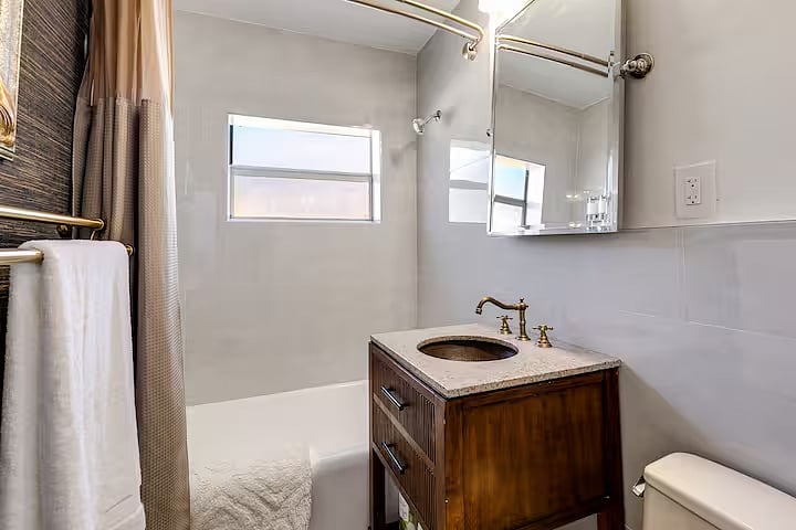 Furnished Finder property 680159_1 photo 12