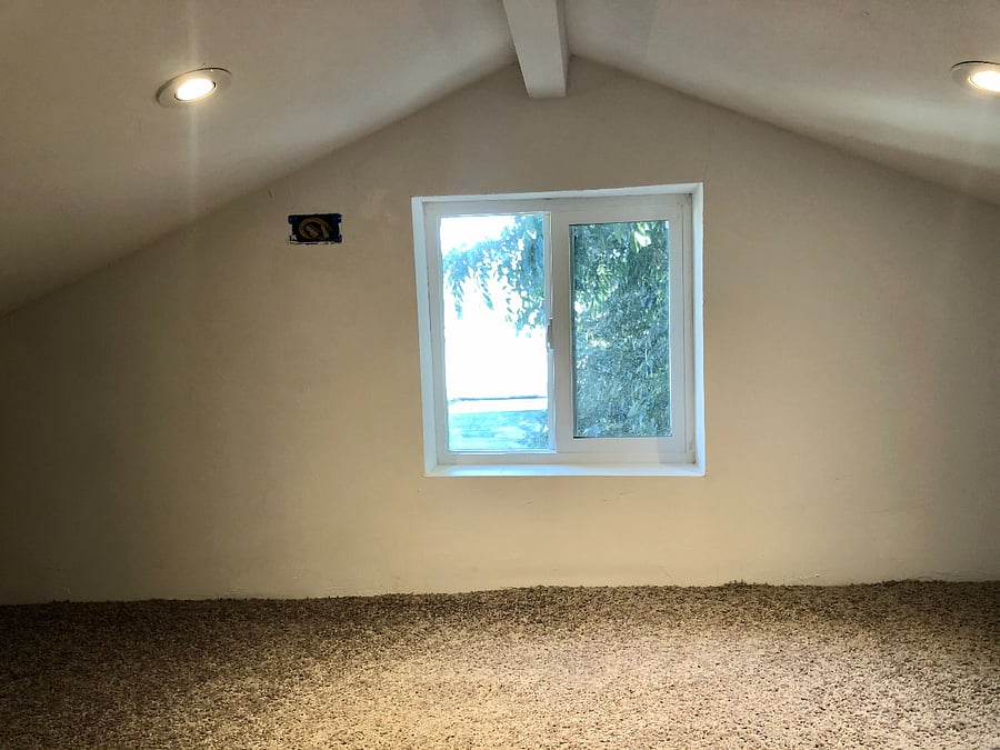 Storage loft