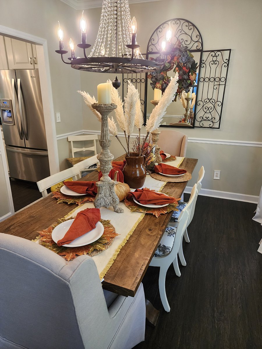Dining Room all decked out for Fall