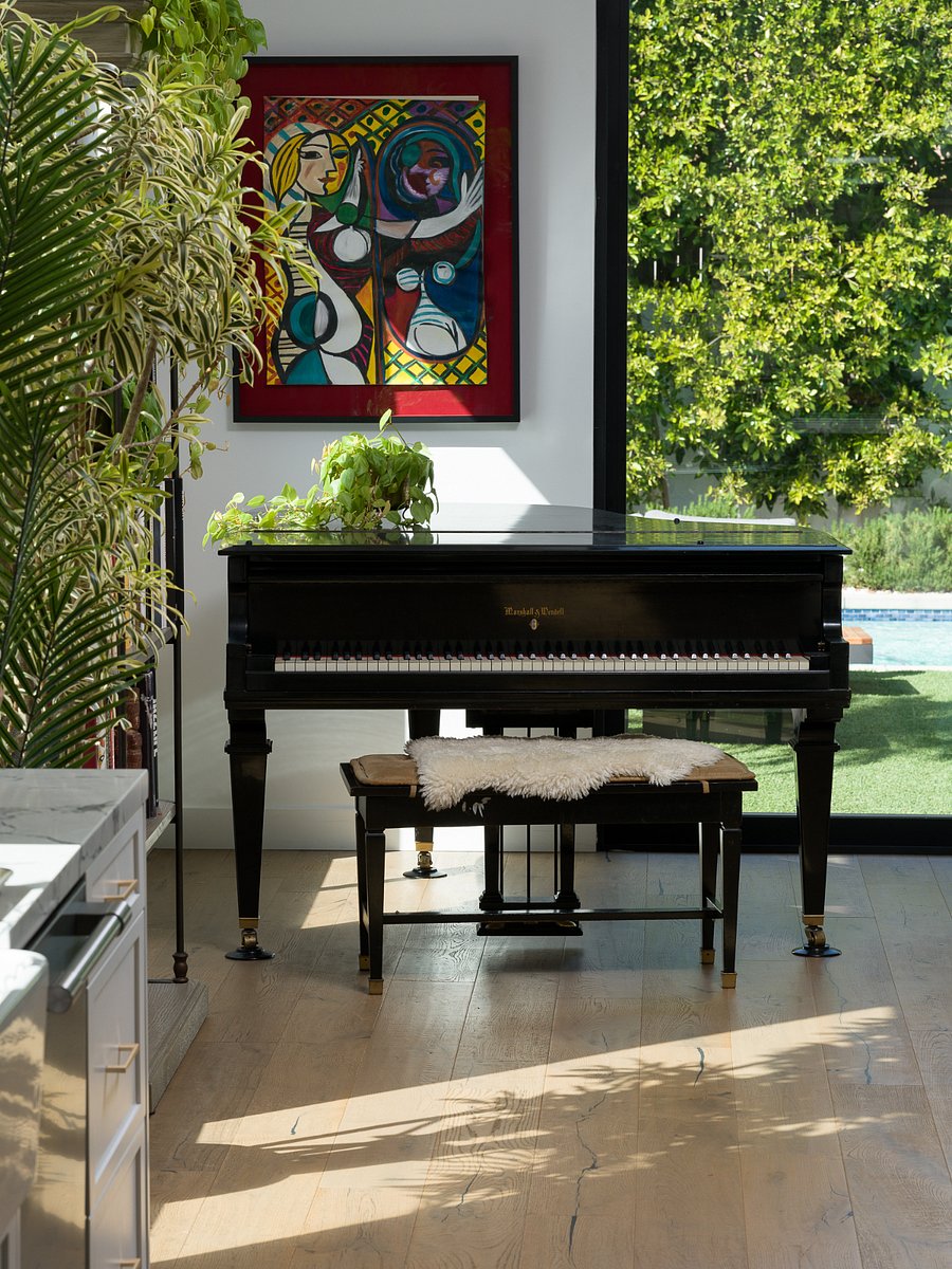 Furnished Finder property 680229_1 photo 40