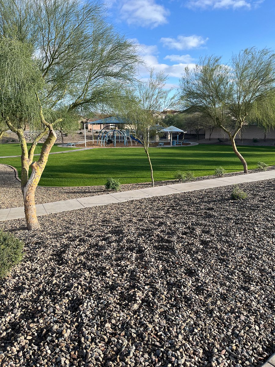 neighborhood park within walking distance
