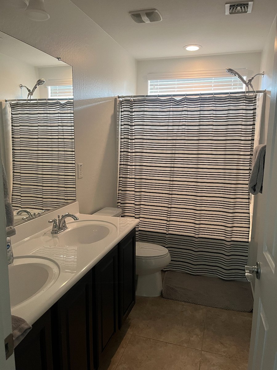 bathroom off bedroom #2 and #3 (Jack and Jill bathroom)