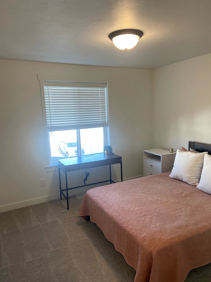 Furnished Finder property 680331_1 photo 10