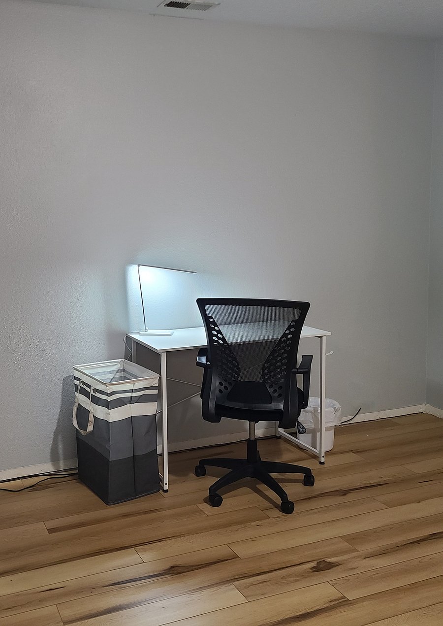 desk with lamp, hamper