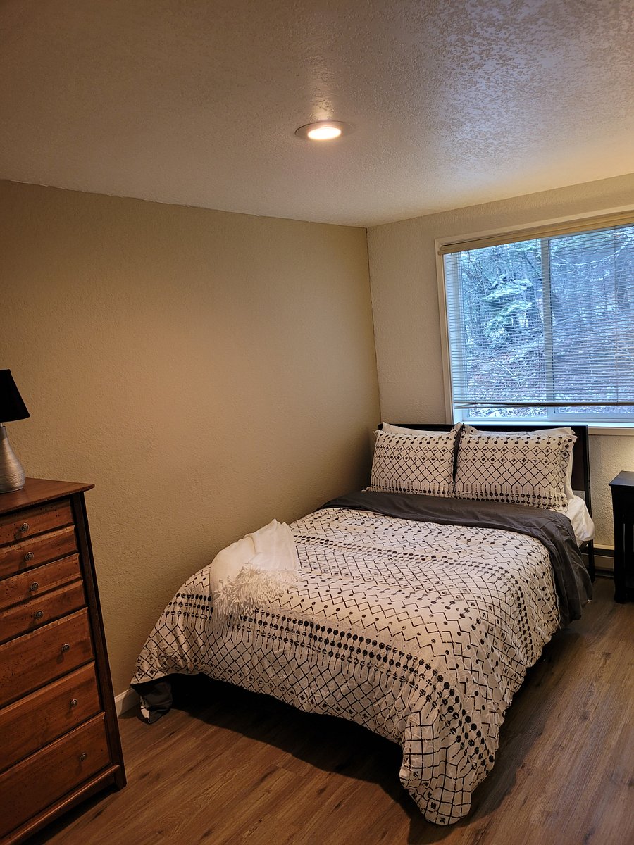 Furnished Finder property 680366_1 photo 4