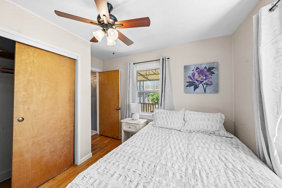 Bedroom #1