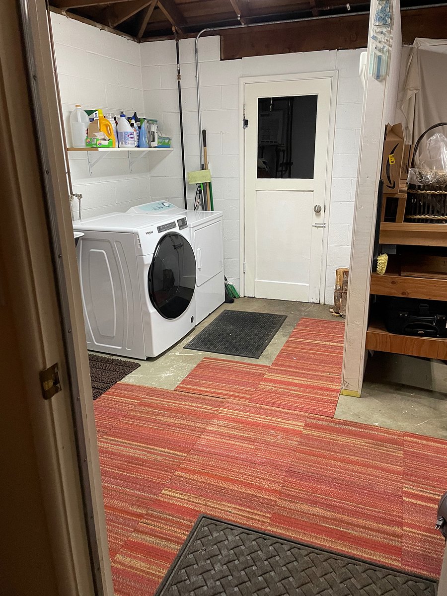 Onsite Laundry, included